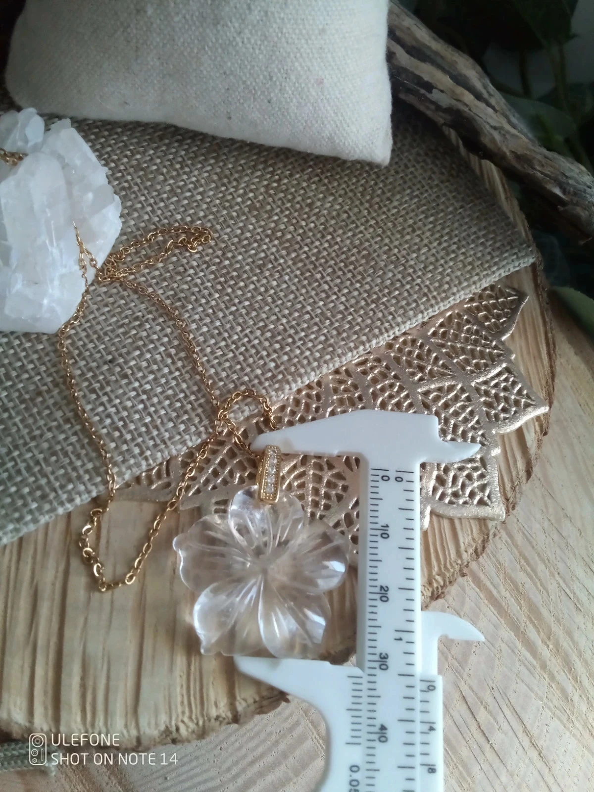Collier bohemia fleur en cristal de quartz naturelle – photo 2
